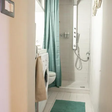 Petit Maison Martina Centro Apartment